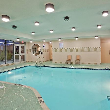 Holiday Inn Hotel & Suites Surrey East - Cloverdale By Ihg Exterior photo