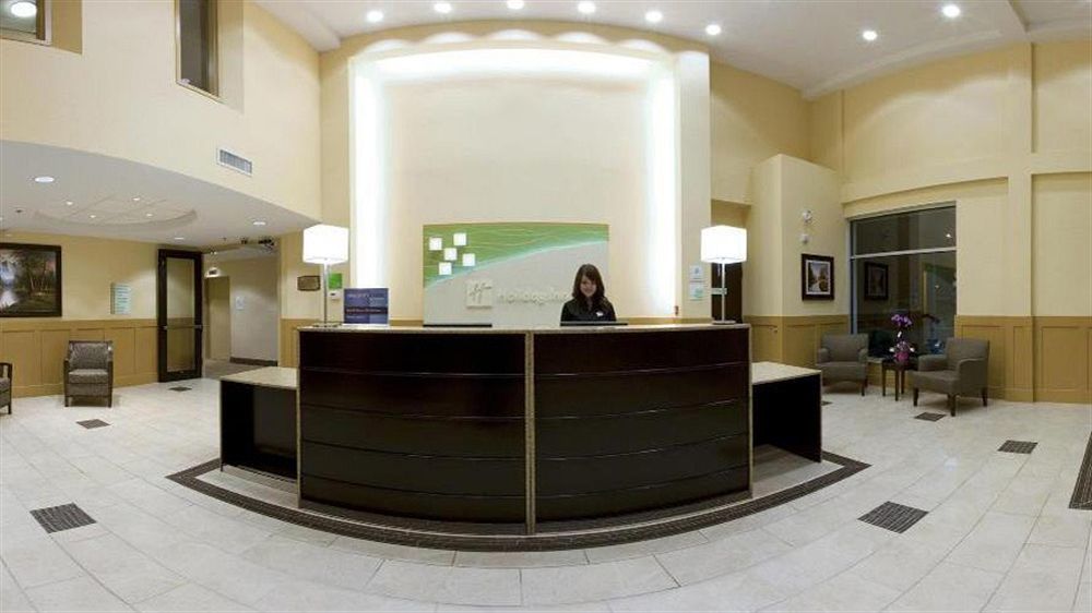 Holiday Inn Hotel & Suites Surrey East - Cloverdale By Ihg Interior photo